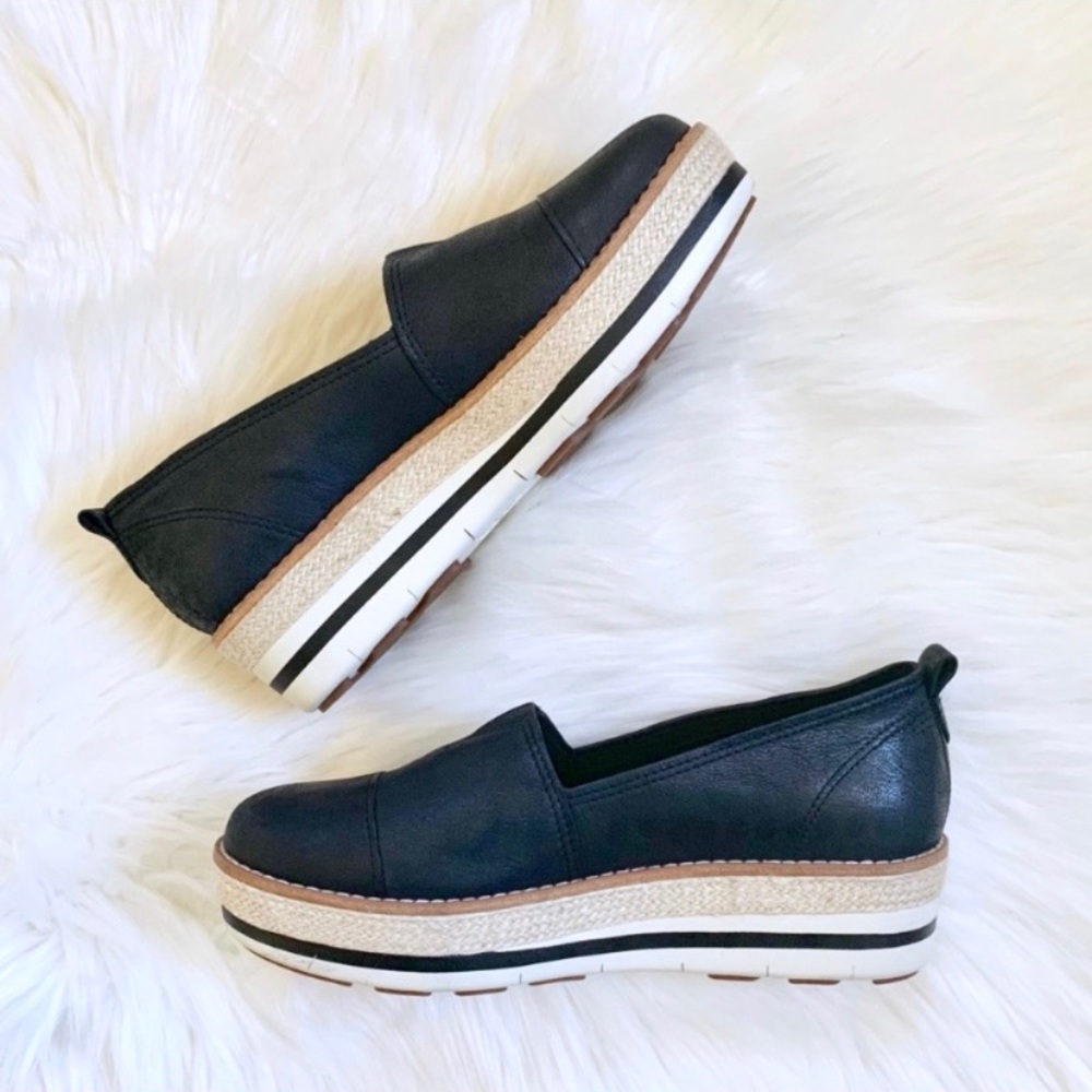 Timberland Black Emerson Point Slip-Ons - Picture 2 of 7